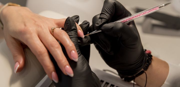 pinceaux pour les ongles
