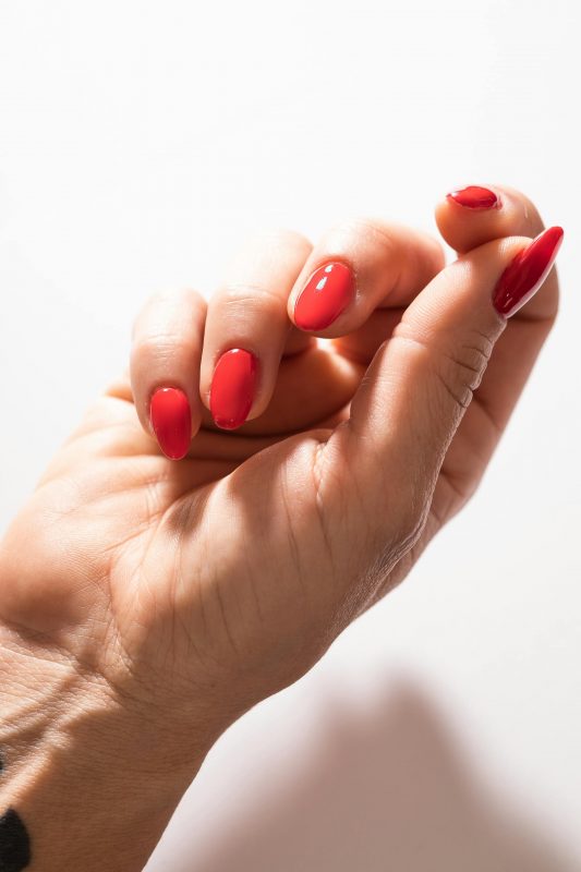 vernis top coat rouge