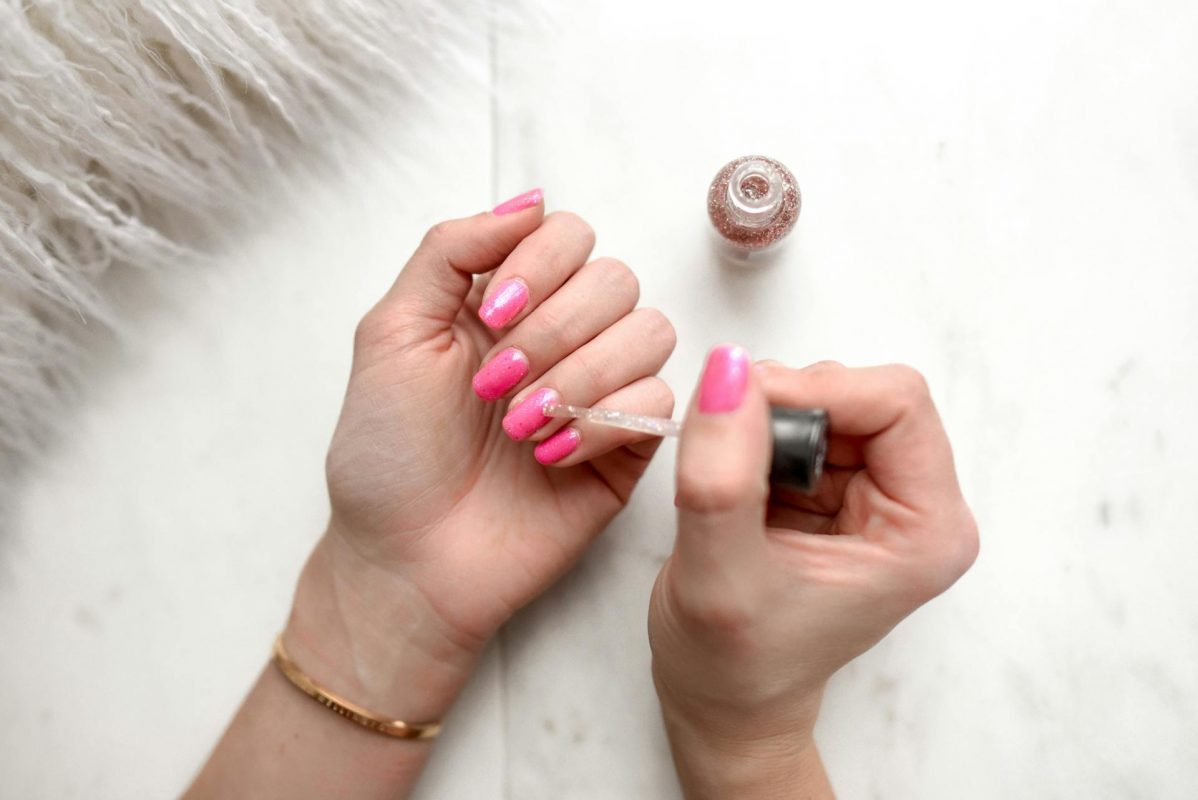 onglés été rose