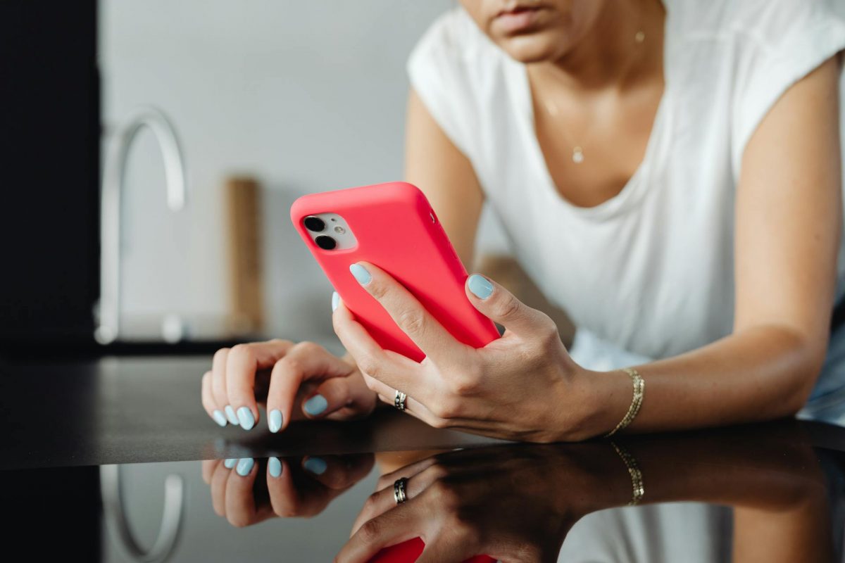 article sur retirer un vernis semi permanent